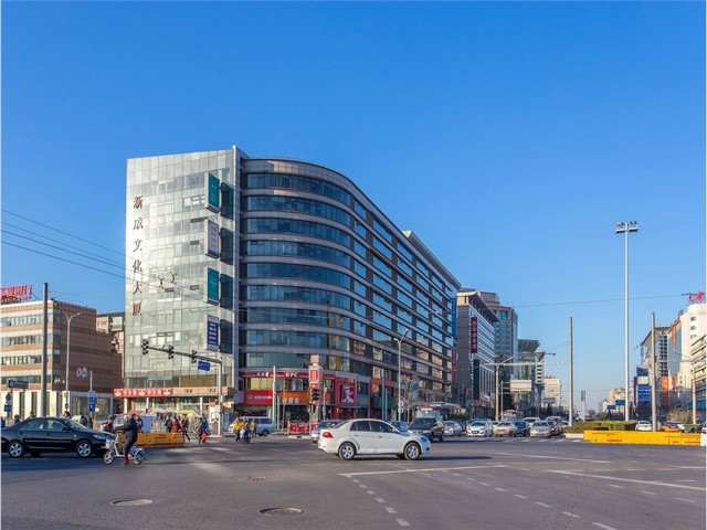 宁波塑料明装配电箱